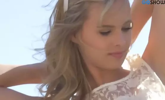 The Blonde Sizzles Under the Scorching Sun